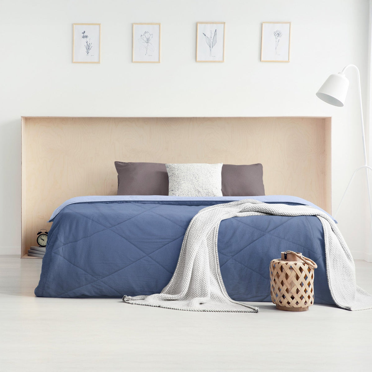 Nordic Life Double Microfibre Comforter – Pastel Purple & Lavender (220x230 CM)