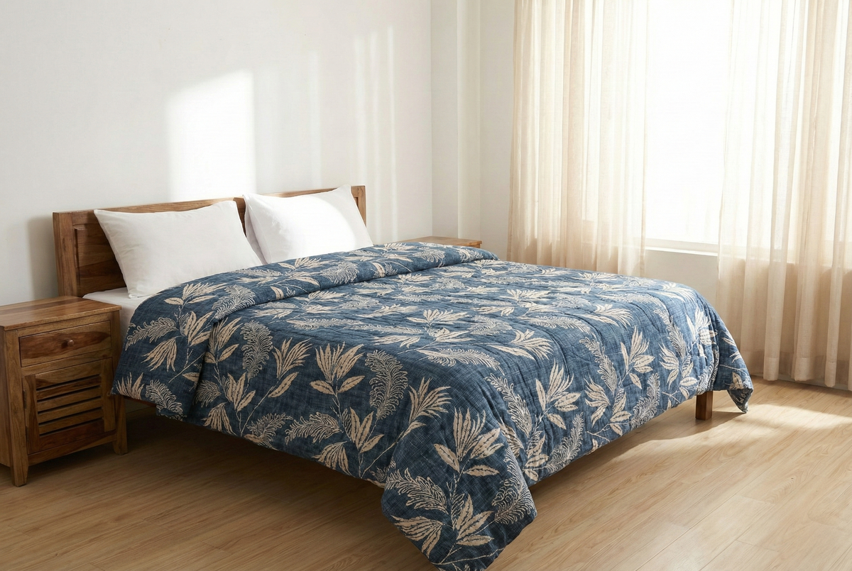 Botanical Bliss – Nordic Life Double Bed Comforter (220x230 CM)